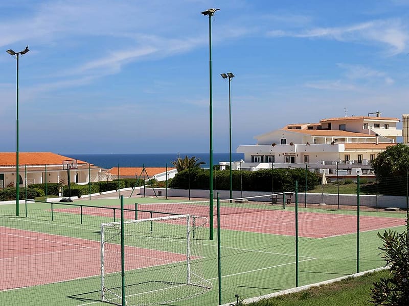 la plage noire esterno campo